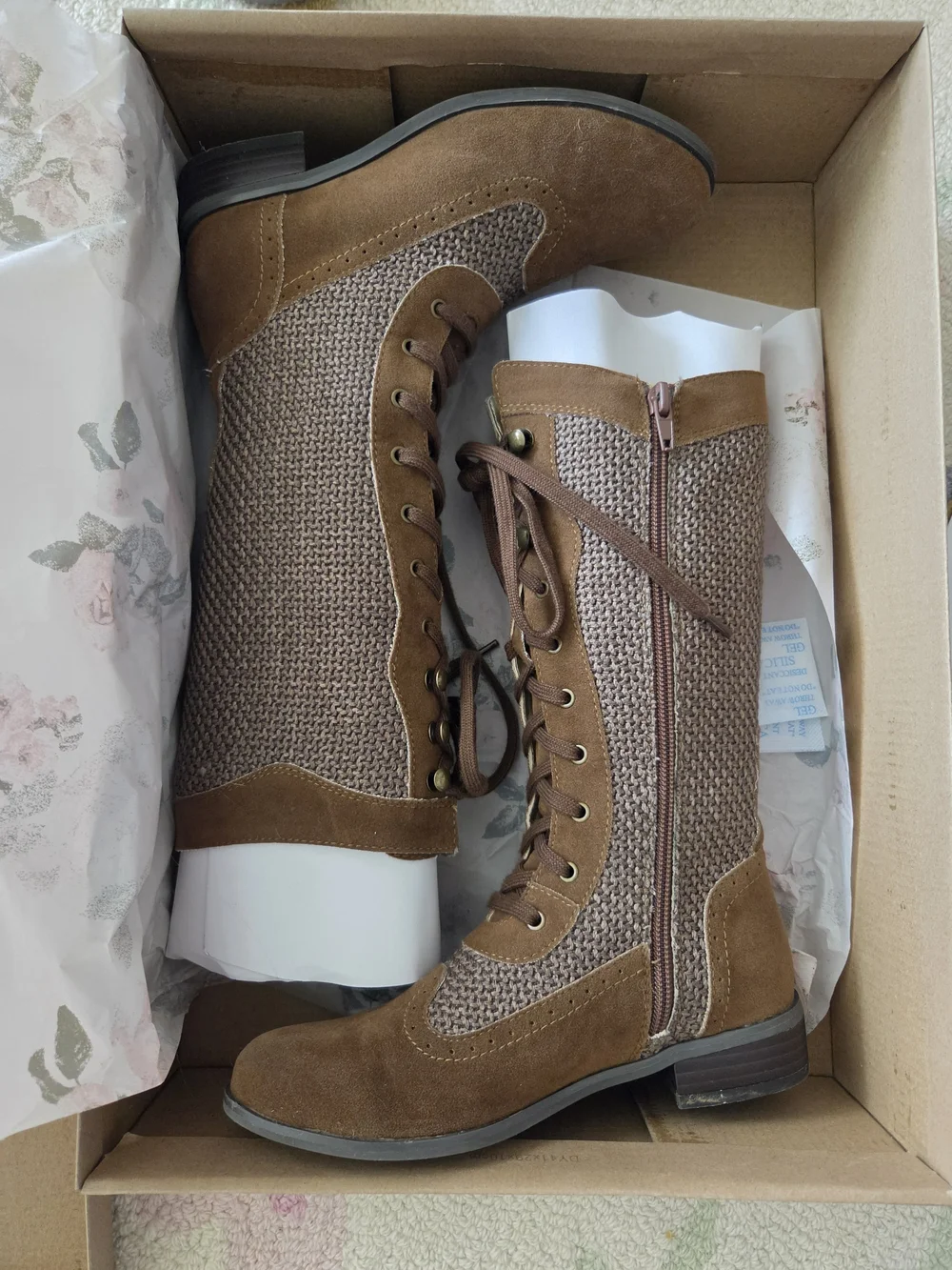 JOYFOLIE Keiko Tall Boots in Nutmeg Size 2 Youth